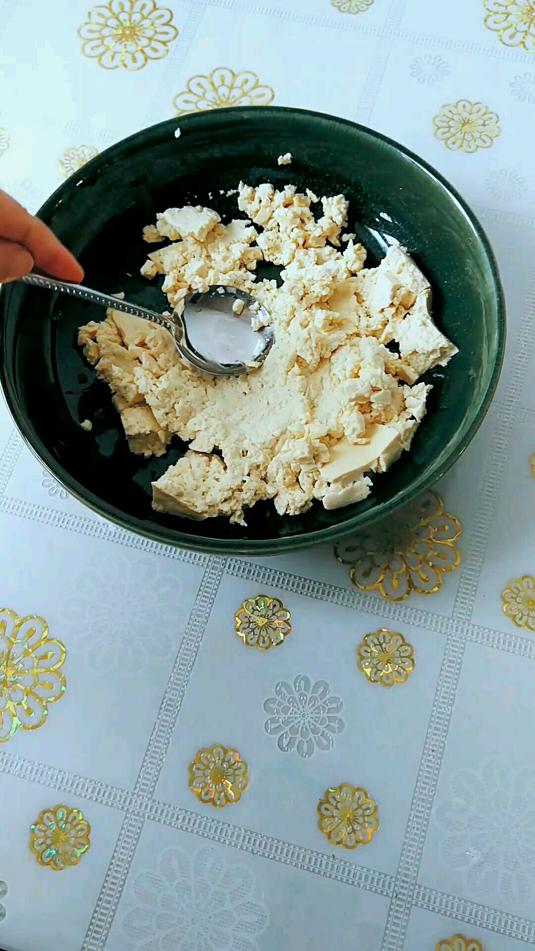 豆腐蝦丸的做法-咸鮮味煎菜譜