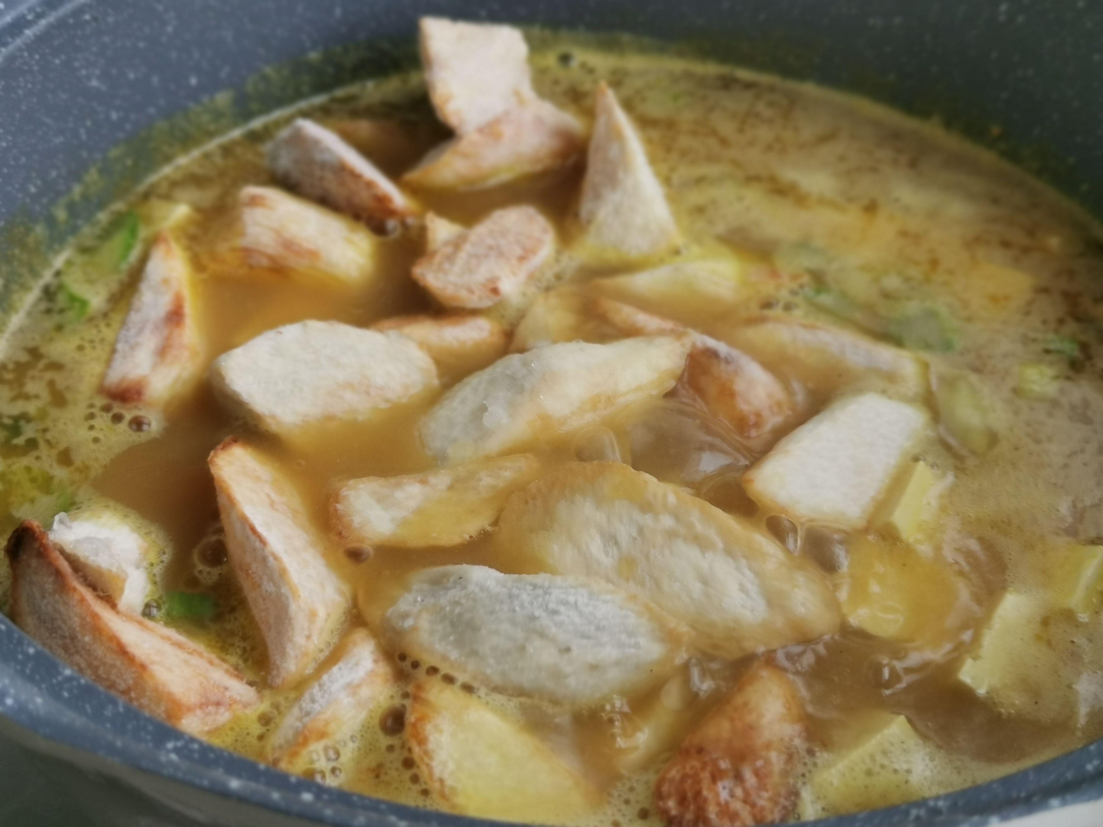 咖喱豆腐燉山藥的做法-咖喱味燉菜譜