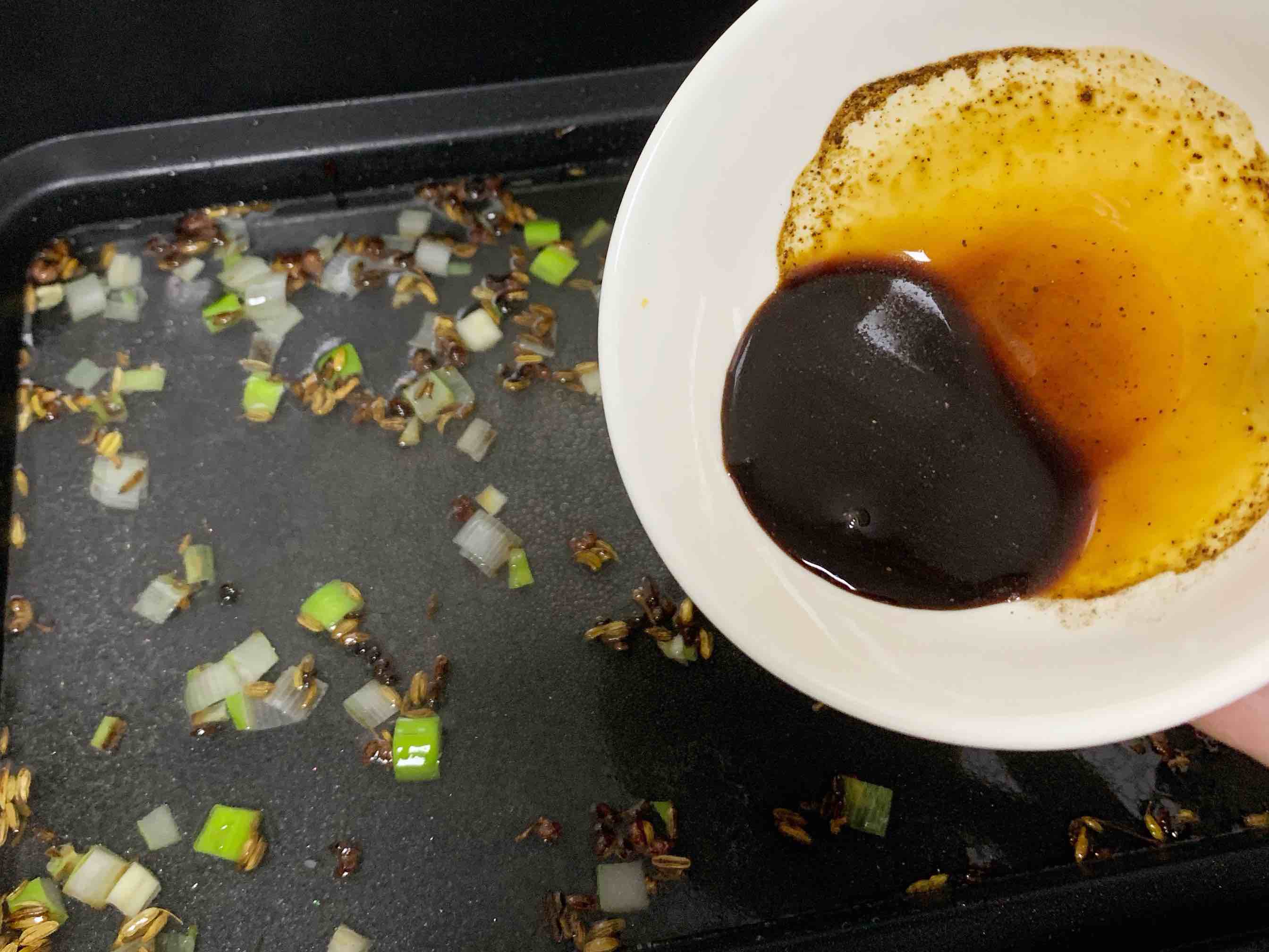 醬燒素雞的做法-咸鮮味炒菜譜