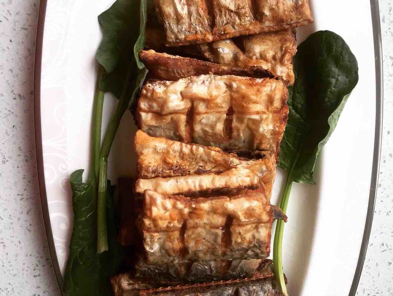 干炸刀魚的做法-咸鮮味炸菜譜