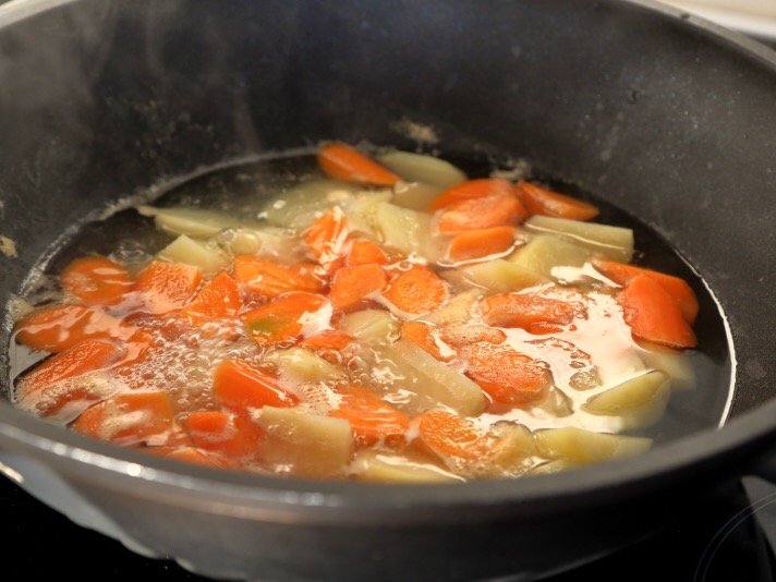 清蒸鱈魚的做法-咸鮮味煮菜譜-易網(wǎng)健康養(yǎng)生網(wǎng) 清蒸鱈魚的做法-咸鮮味煮菜譜