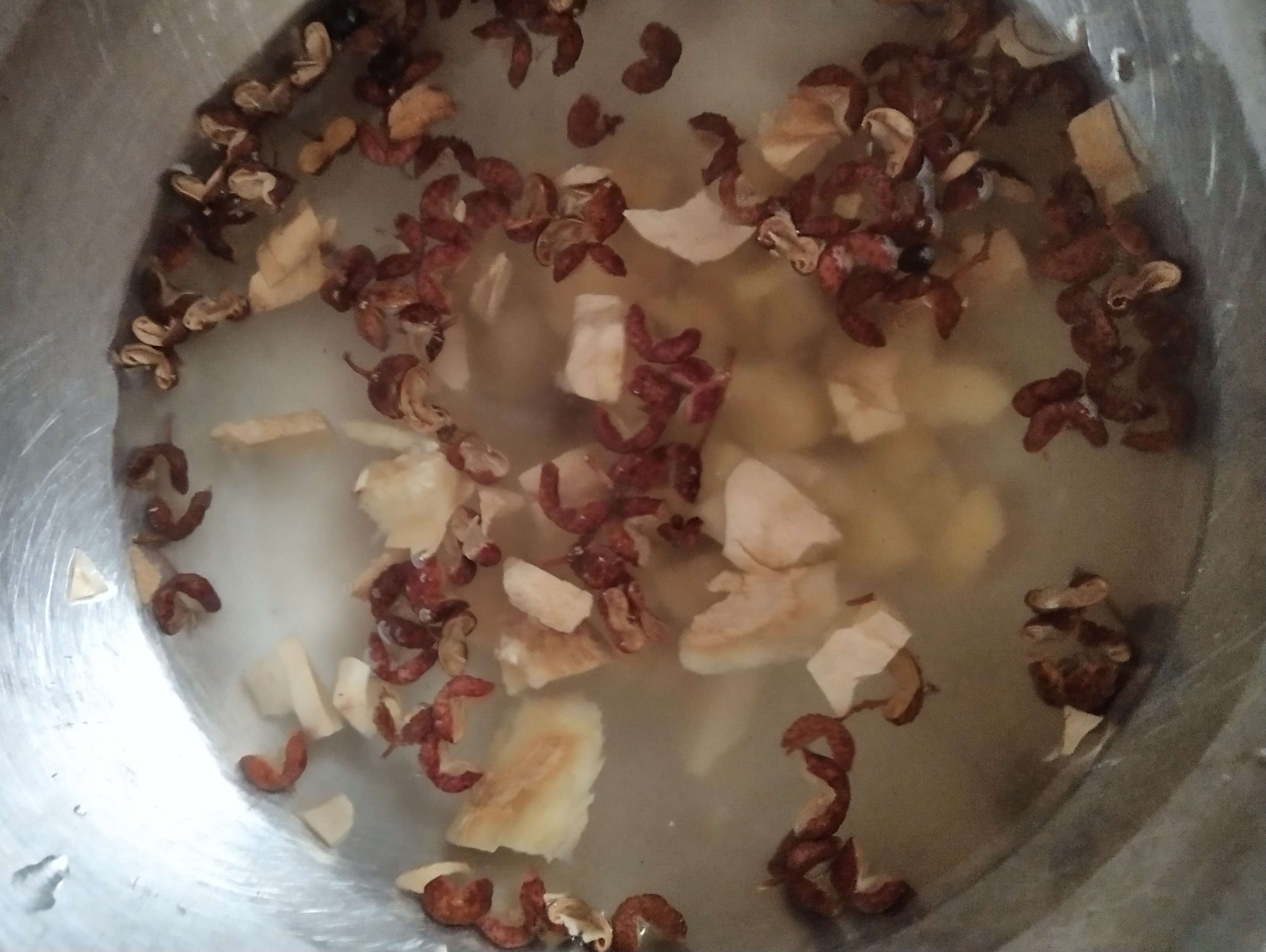 魚肉香腸的做法-咸鮮味蒸菜譜