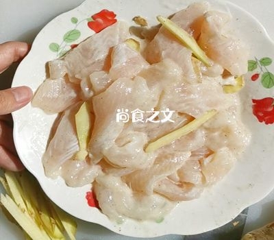 不用熬魚骨湯，也能做出湯鮮味正的懶人番茄魚片！的做法-酸甜味煮菜譜