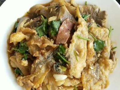 平菇燴魚片的做法-酸甜味燴菜譜