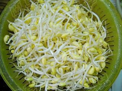 干香如意木耳的做法-家常味炒菜譜-易網(wǎng)<a href=http://www.gyfww.com/ target=_blank class=infotextkey>健康養(yǎng)生</a>網(wǎng) 干香如意木耳的做法-家常味炒菜譜