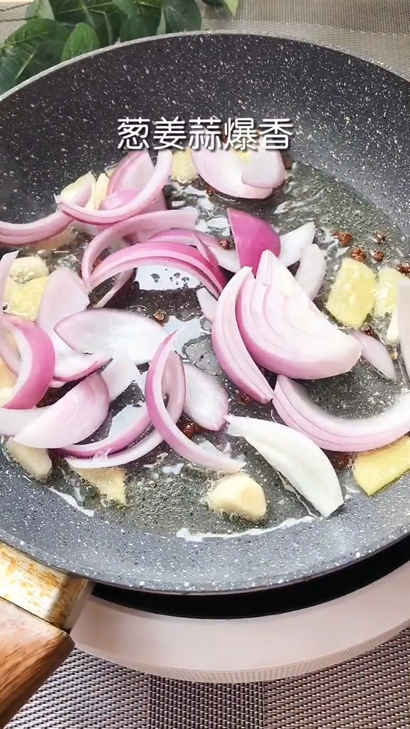 啤酒燉雞肉的做法-咸鮮味燉菜譜