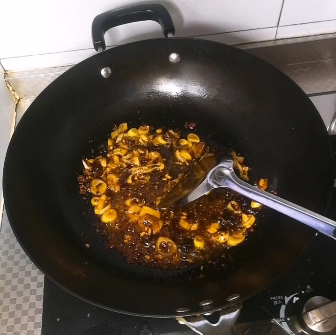 辣炒田螺的做法-香辣味炒菜譜