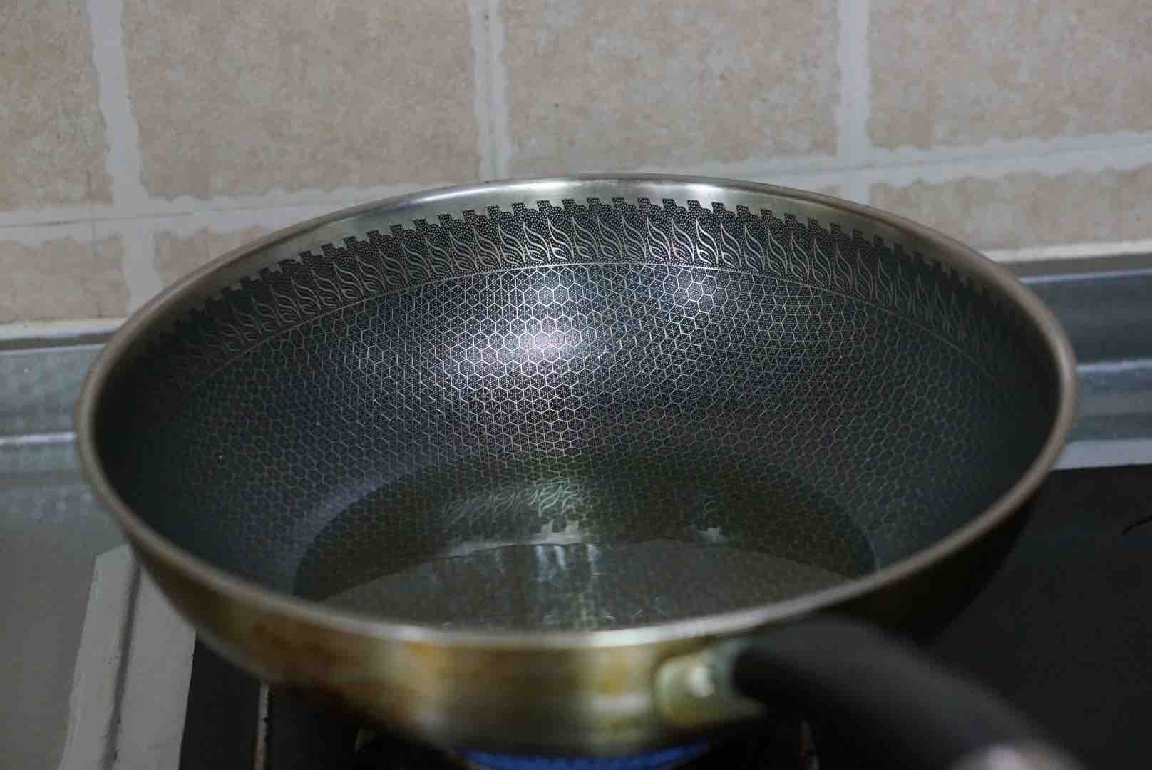 花生米拌黃瓜的做法-酸辣味炸菜譜