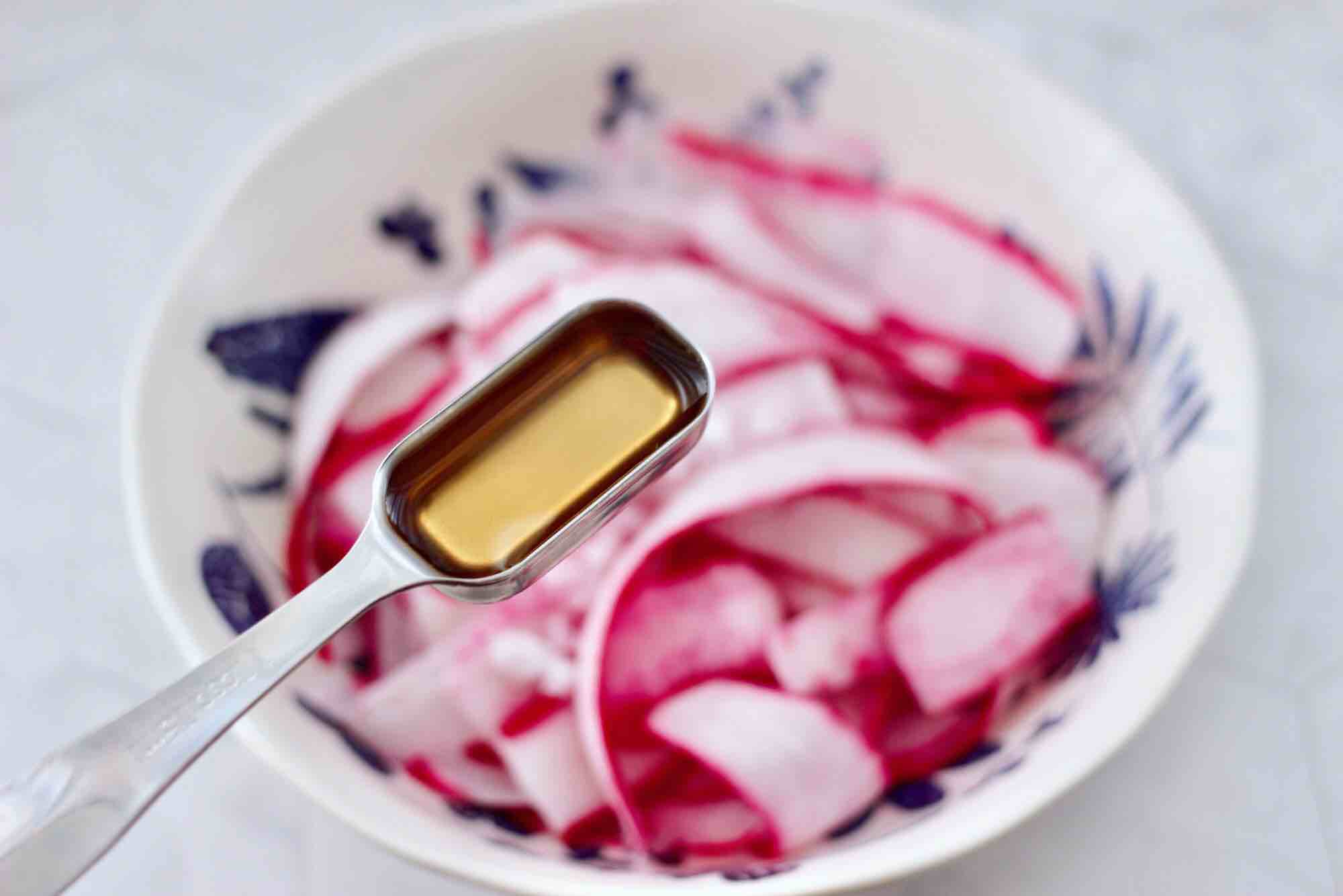 水蘿卜拌核桃仁的做法-酸甜味拌菜譜-易網健康養生網 水蘿卜拌核桃仁的做法-酸甜味拌菜譜