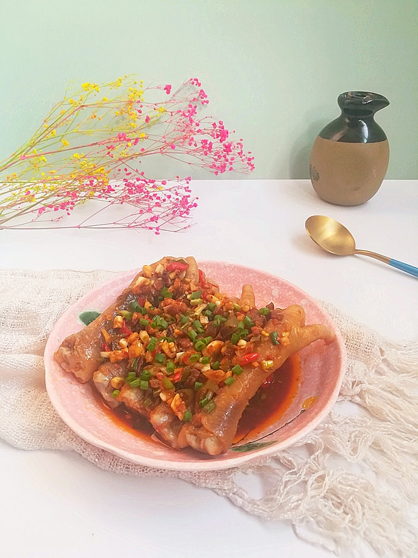 香辣鳳爪的做法-香辣味煮菜譜