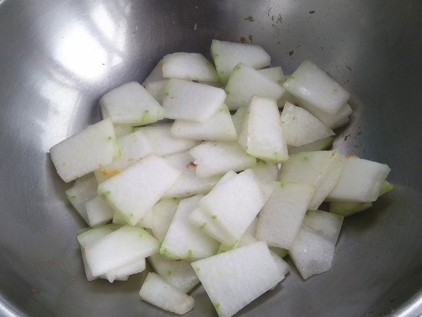雞蛋炒冬瓜的做法-咸鮮味炒菜譜-易網健康養生網 雞蛋炒冬瓜的做法-咸鮮味炒菜譜