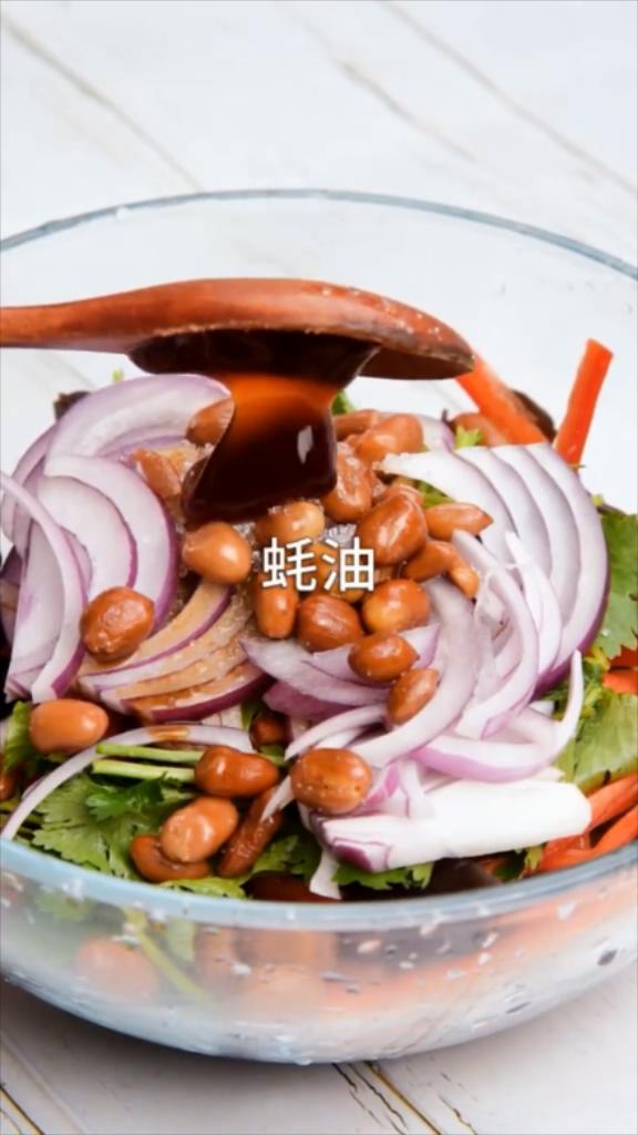 涼拌爽口木耳的做法-咸鮮味拌菜譜