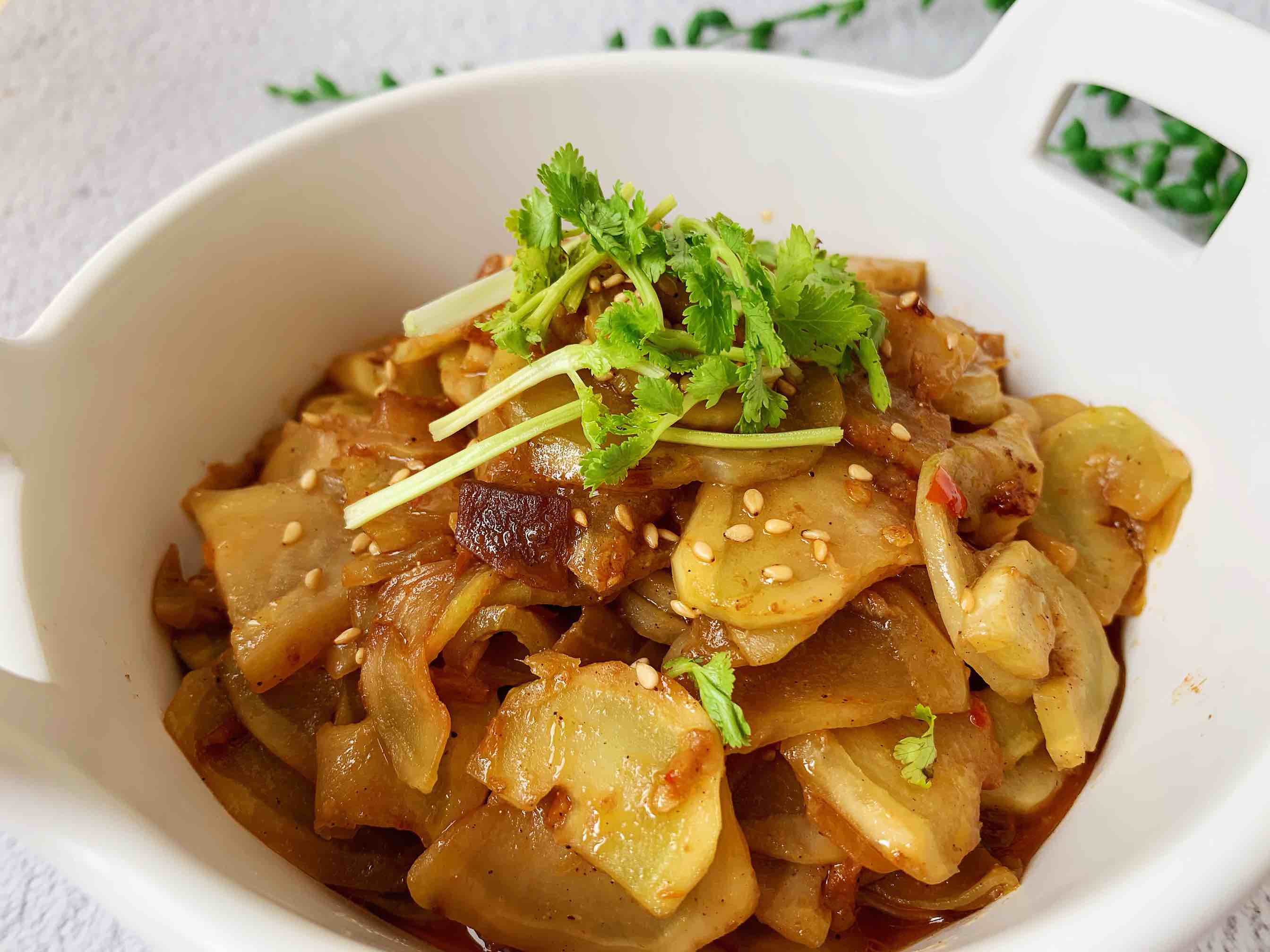 杏鮑菇蝦仁花蛤醬炒兒菜的做法-香辣味炒菜譜