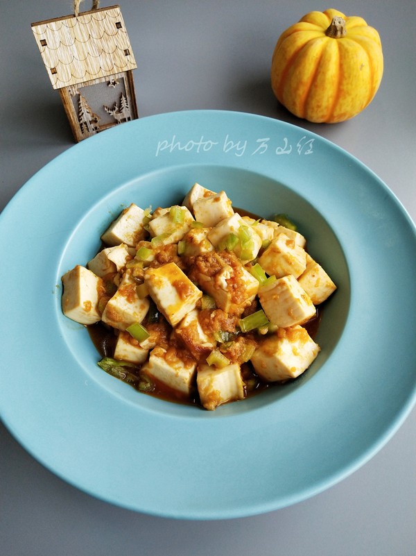 蟹黃豆腐的做法-咸鮮味炒菜譜