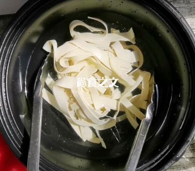 干豆腐素雜拌的做法-酸甜味拌菜譜