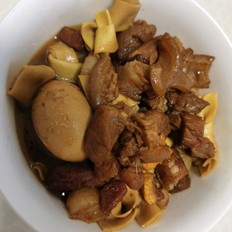 鹵蛋紅燒肉的做法-咸鮮味燜菜譜