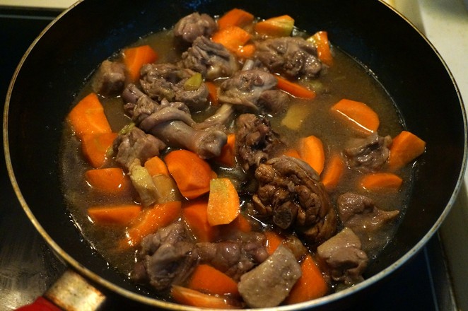 啤酒鴨塊的做法-咸鮮味燉菜譜