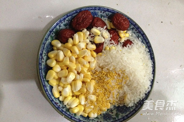 玉米粥的做法-家常味煮菜譜