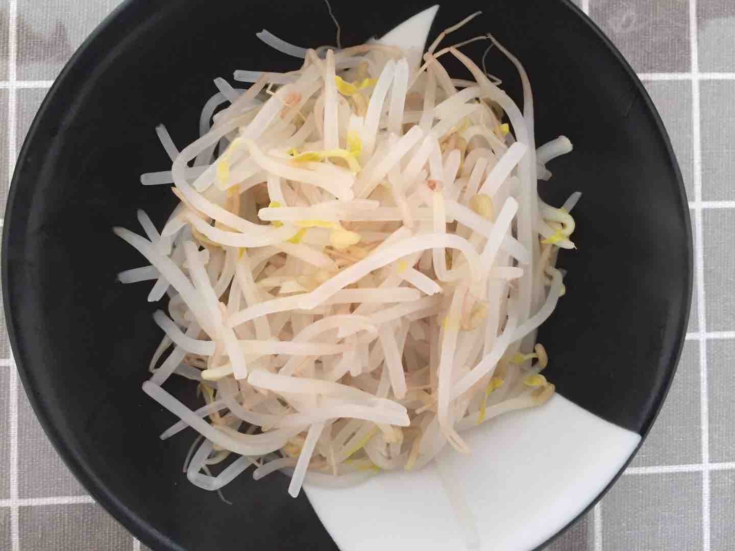 涼皮肉夾饃的做法-咸鮮味蒸菜譜