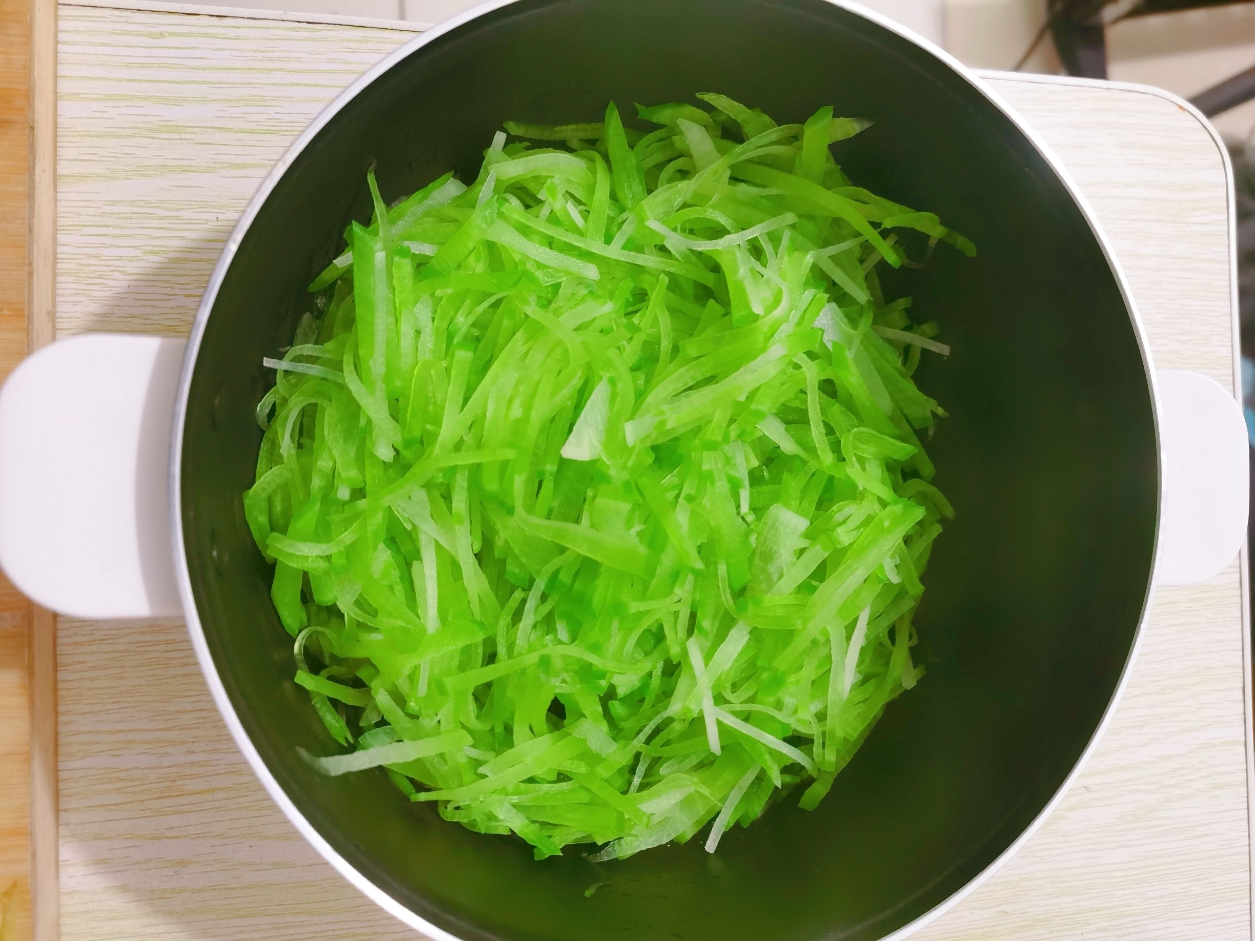 炸蘿卜丸子的做法-咸鮮味炸菜譜