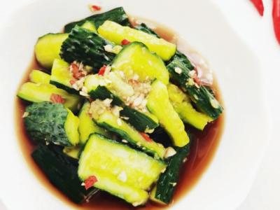 超級好吃的涼拌黃瓜的做法-家常味拌菜譜