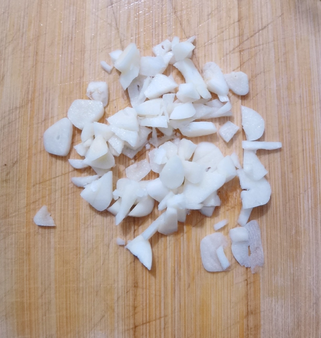 辣椒炒蘑菇的做法-咸鮮味炒菜譜