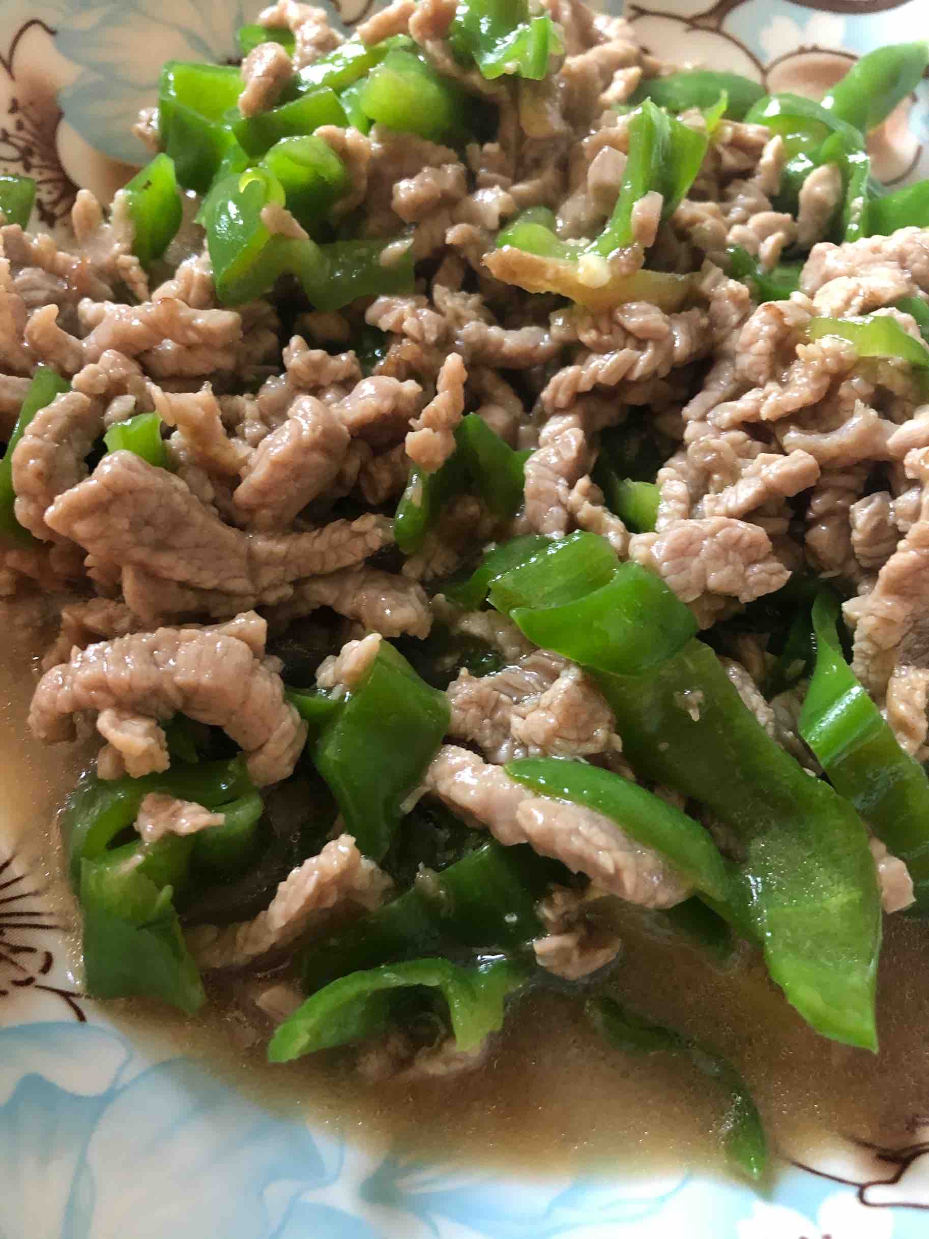 牛肉炒青椒的做法-咸鮮味炒菜譜