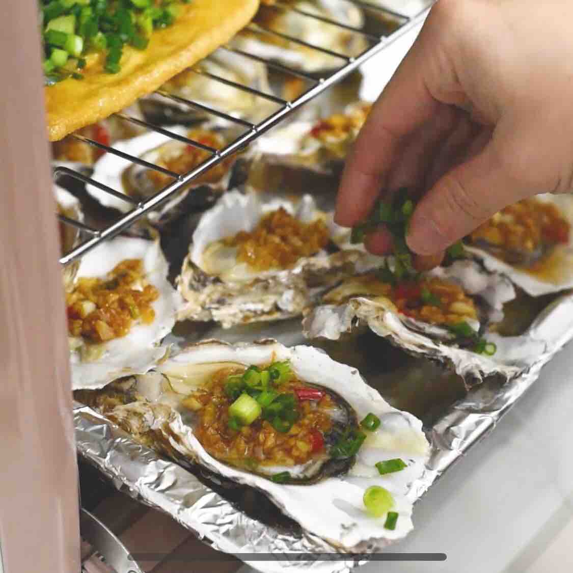 烤箱烤生蠔的做法-香辣味烤菜譜