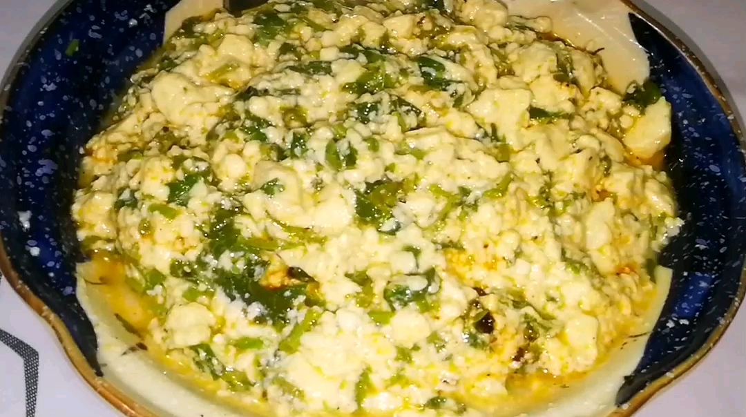 香椿拌豆腐的做法-家常味拌菜譜