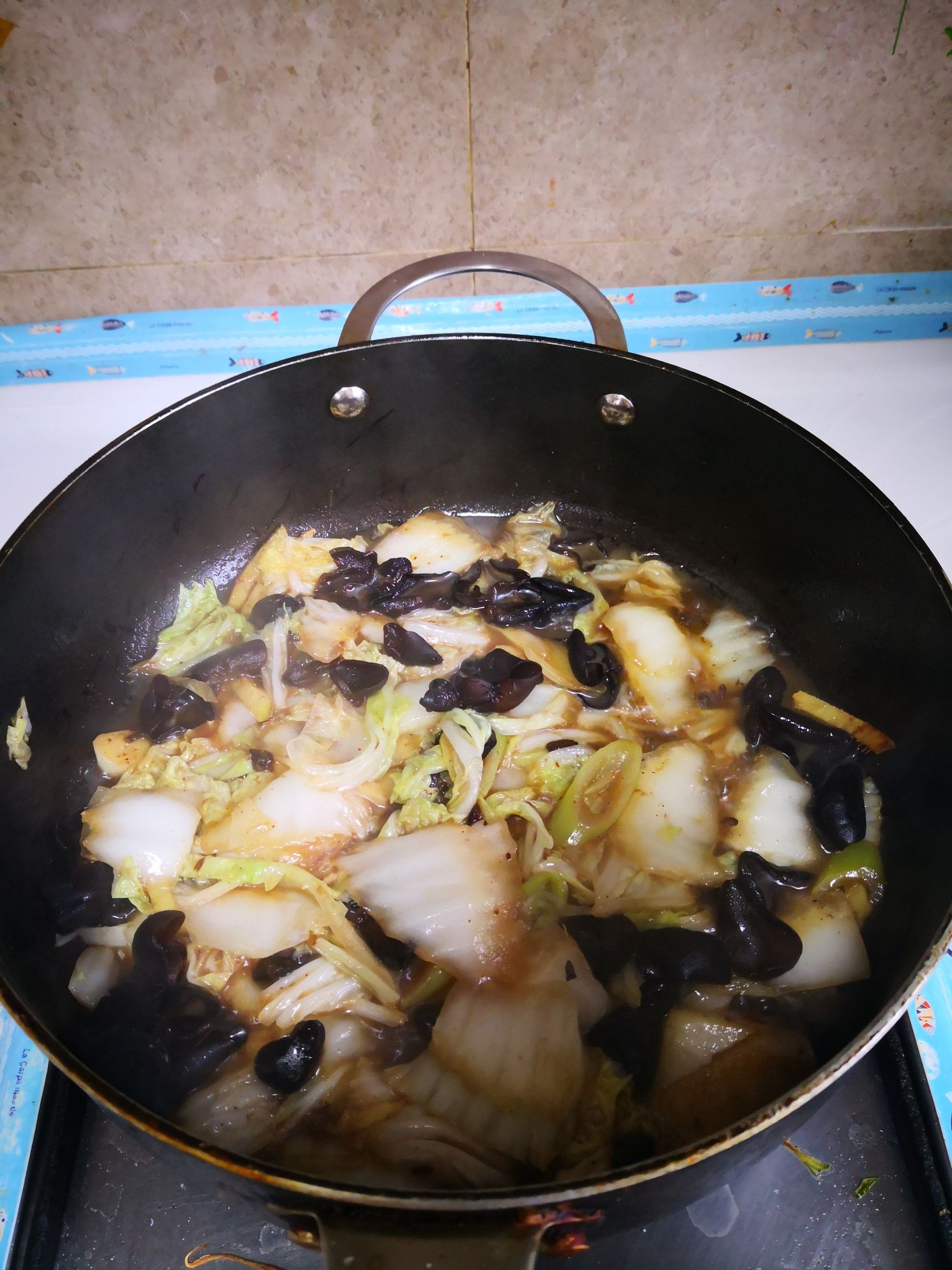 豆豉炒白菜片木耳的做法-家常味炒菜譜-易網健康養生網 豆豉炒白菜片木耳的做法-家常味炒菜譜