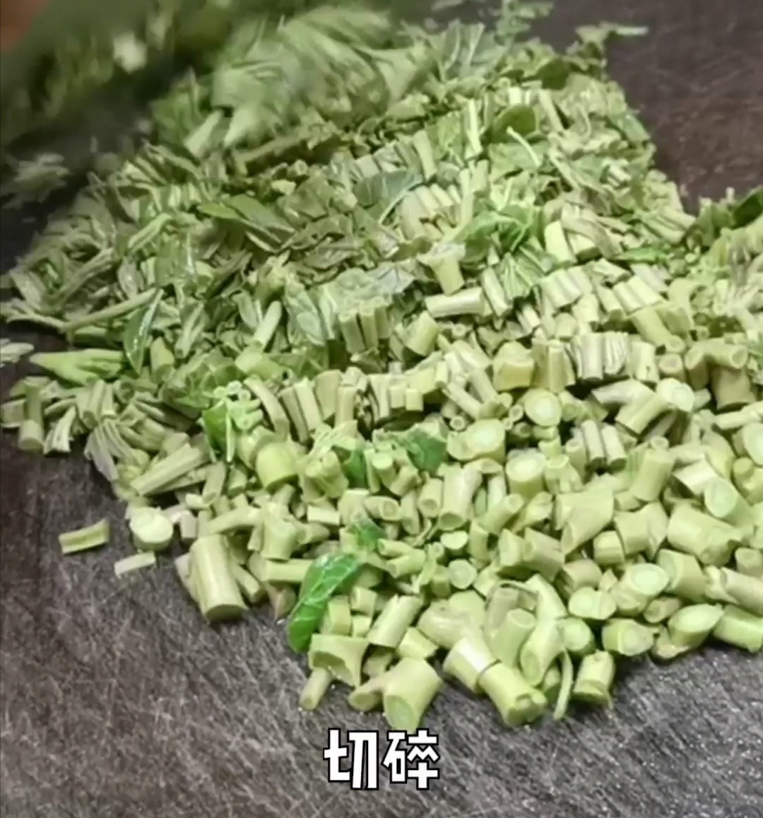 香椿炒雞蛋的做法-家常味炒菜譜