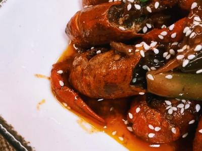 魚香小龍蝦，解鎖超簡單做法！的做法-酸辣味炒菜譜