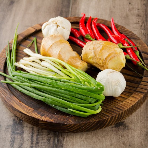 夜宵攤的《香辣田螺》的做法-香辣味炒菜譜