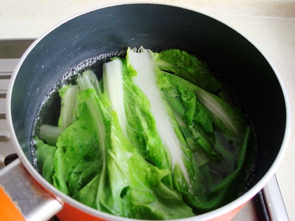 青菜火腿丸子的做法-家常味蒸菜譜