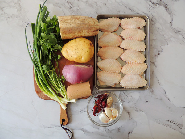 干鍋雞翅的做法-家常味燒菜譜