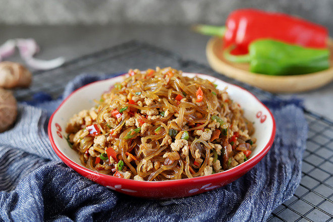 香菇肉末粉絲的做法-家常味炒菜譜