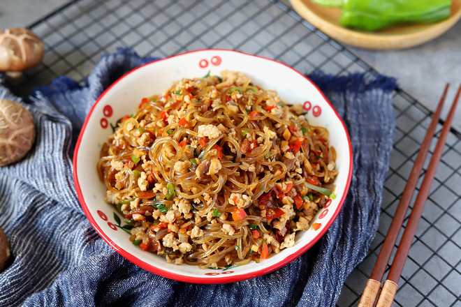 香菇肉末粉絲的做法-家常味炒菜譜