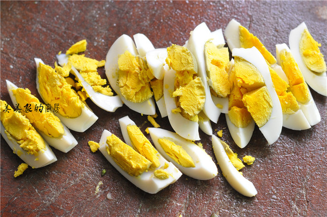 蘆筍炒煮雞蛋的做法-家常味炒菜譜