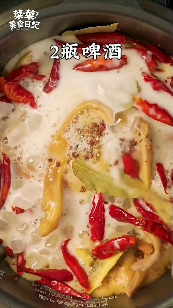 自制周黑鴨的做法-香辣味鹵菜譜