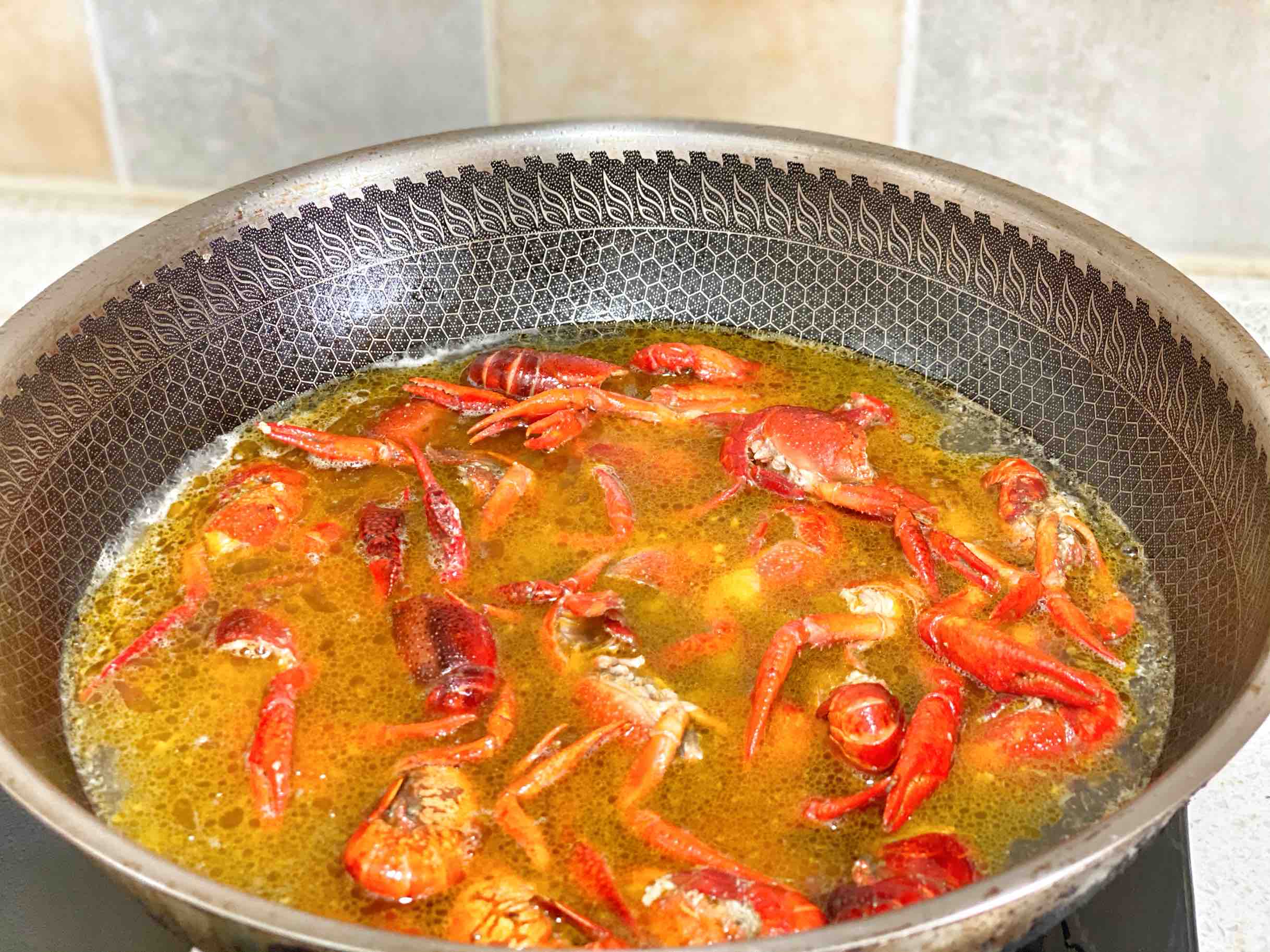 金湯小龍蝦的做法-香辣味燒菜譜