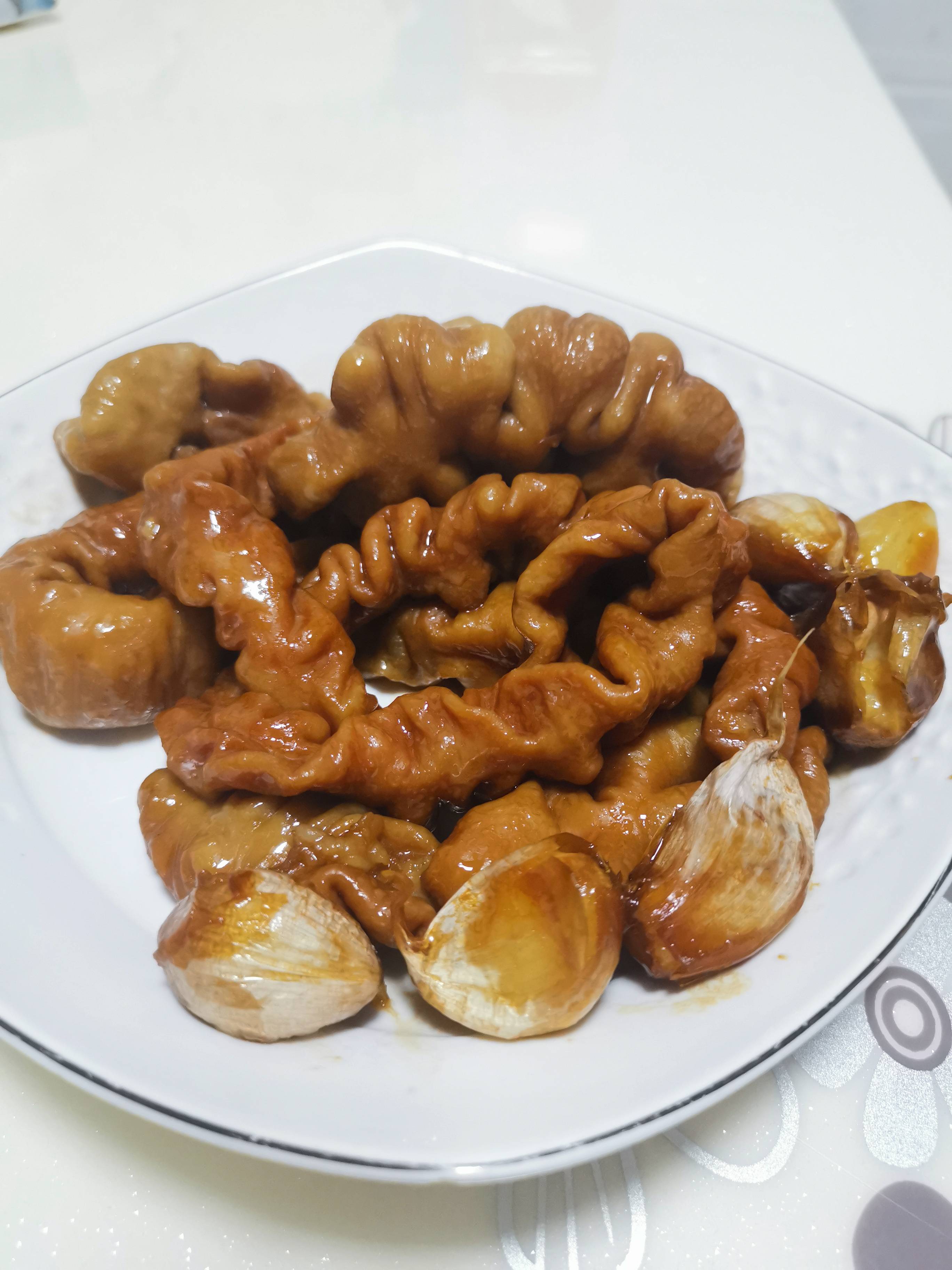 燜豬大腸的做法-家常味燜菜譜