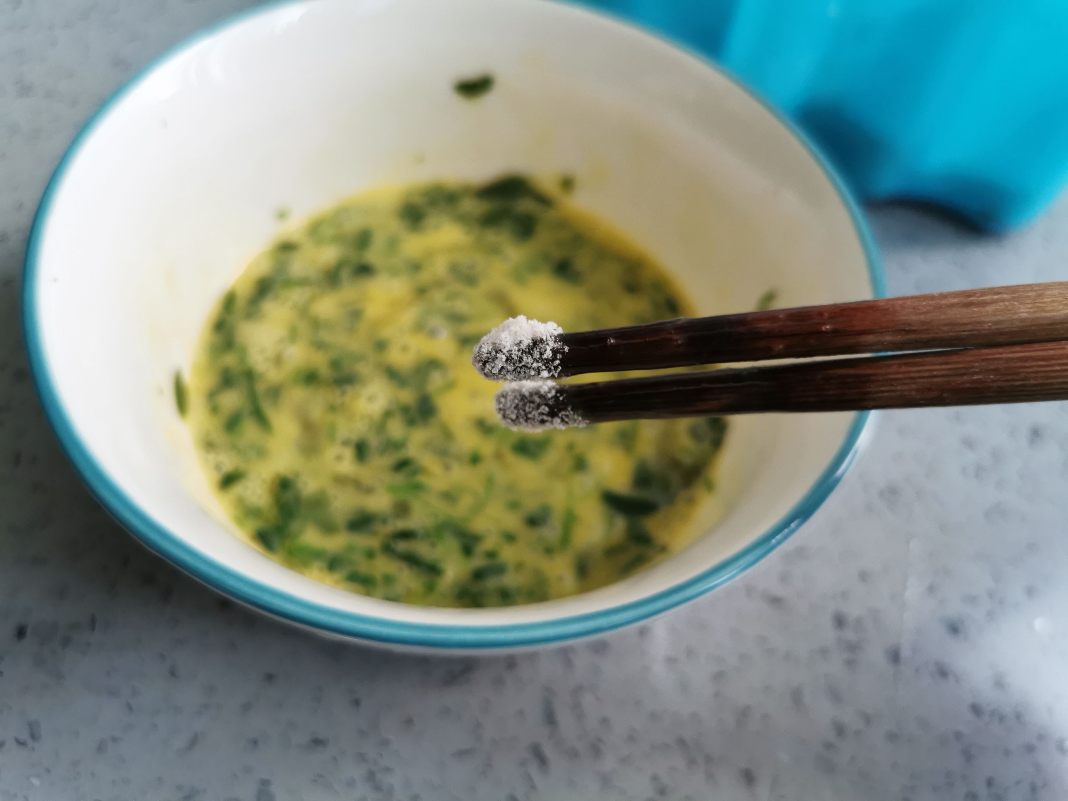 苜蓿菜炒雞蛋的做法-家常味炒菜譜