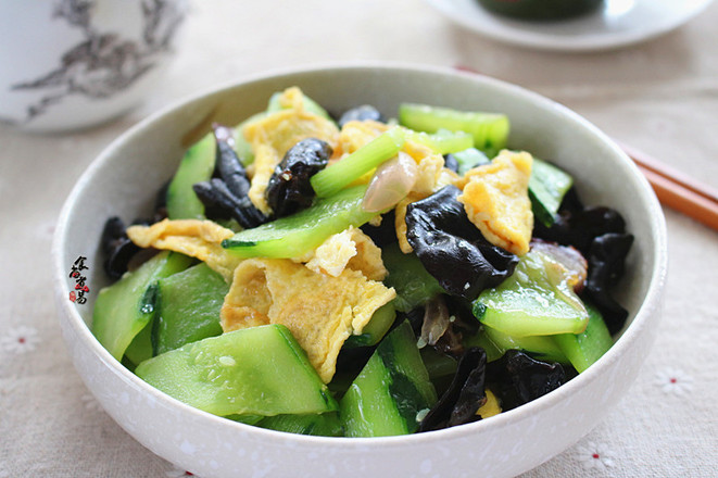 黃瓜雞蛋炒木耳的做法-家常味炒菜譜