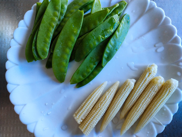 原味戰斧牛排的做法-黑椒味煎菜譜-易網健康養生網 原味戰斧牛排的做法-黑椒味煎菜譜