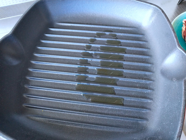 原味戰斧牛排的做法-黑椒味煎菜譜-易網健康養生網 原味戰斧牛排的做法-黑椒味煎菜譜