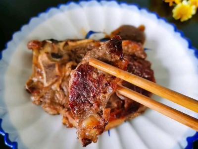 簡單美味的原切戰斧牛排的做法-咸鮮味煎菜譜