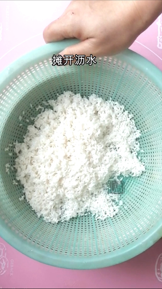 包心米丸子的做法-咸鮮味蒸菜譜