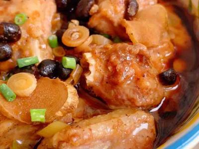 簡單快手的豆豉蒸排骨的做法-咸鮮味蒸菜譜