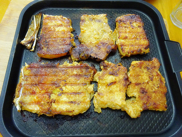 電餅鐺烤魚的做法-咸鮮味烤菜譜