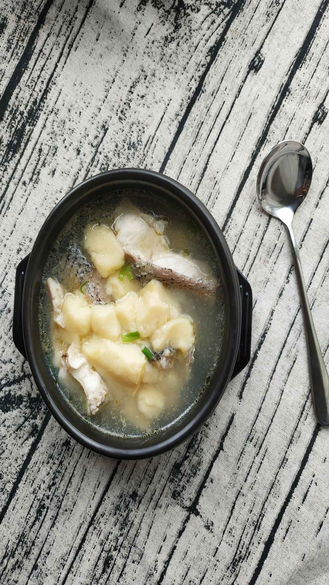 鷹嘴豆腐燉黑魚的做法-咸鮮味燉菜譜